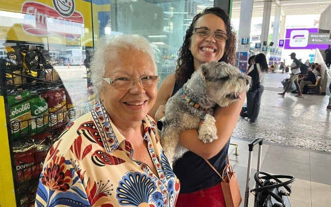 Firme e confiante, Diva, de 81 anos, retornou sozinha para Minas após passar o Réveillon com a família no Rio. A viagem marca o início de um novo ano com serenidade e disposição