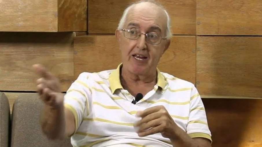 Roberto Marquis, de ‘A Praça É Nossa’, morre aos 83 anos