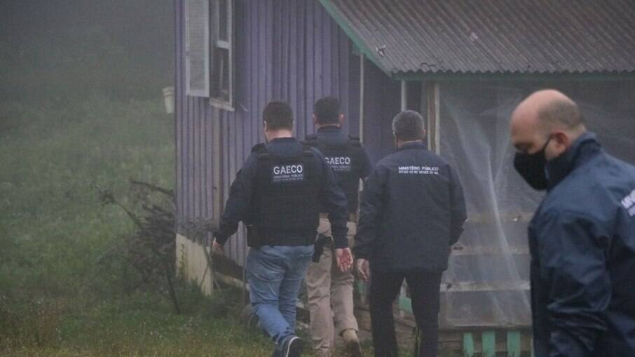 Operação no RS prende dois por suspeita de venda de carne de cavalo clandestinamente para restaurantes