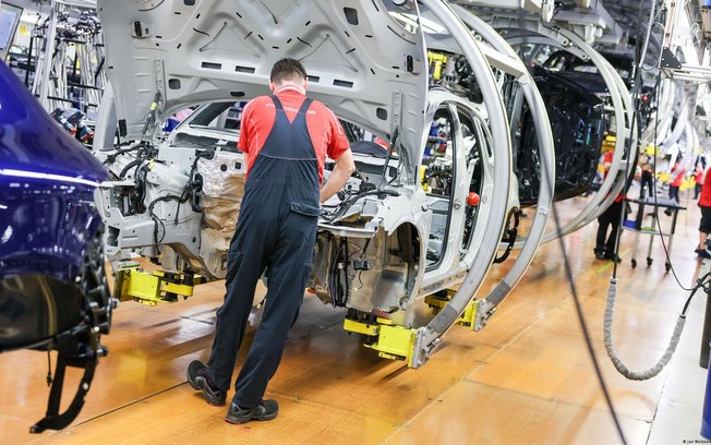 Nenhum outro setor da economia alemã tem feito tantas demissões quanto o automobilístico