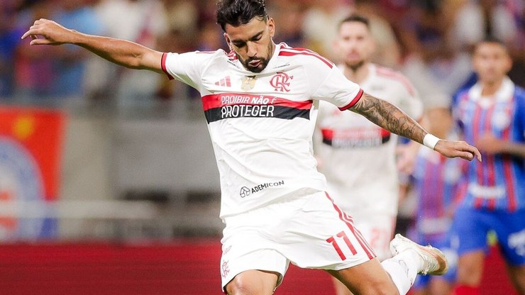Artilharia%20do%20Flamengo%20ganha%20novidade