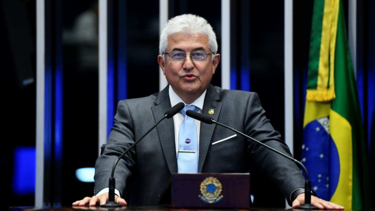 Senador Astronauta Marcos Pontes (PL-SP) no Plenário do Senado Federal durante sessão de debates temáticos destinada a discutir a descriminalização do porte de drogas para consumo pessoal