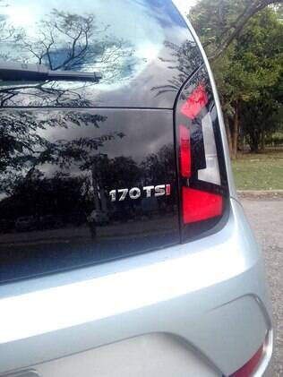 VW Up! prata