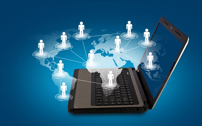 Plataformas de gestão integram matriz e unidades escolares