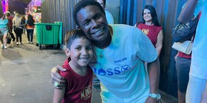 Neguinho da Beija-Flor exalta homenagem ao Mestre Ciça