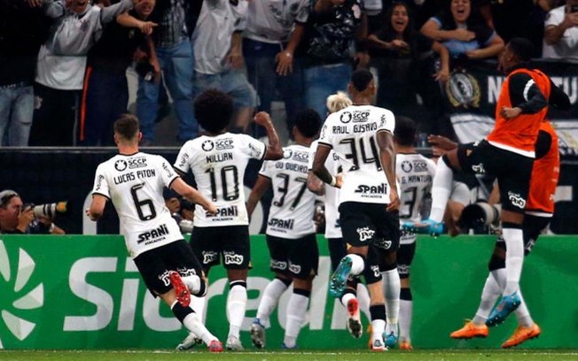 ANÁLISE: Corinthians dá resposta incontestável e mostra força para sequência da temporada