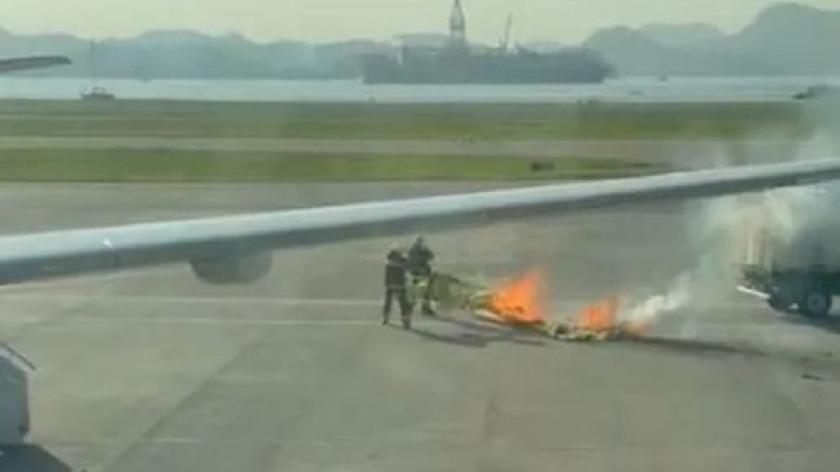 Balão cai no aeroporto Santos Dumont no Rio enquanto aeronave era abastecida