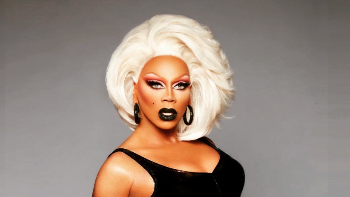 Queens de RuPaul's Drag Race vão vir ao Brasil em 2022; saiba mais