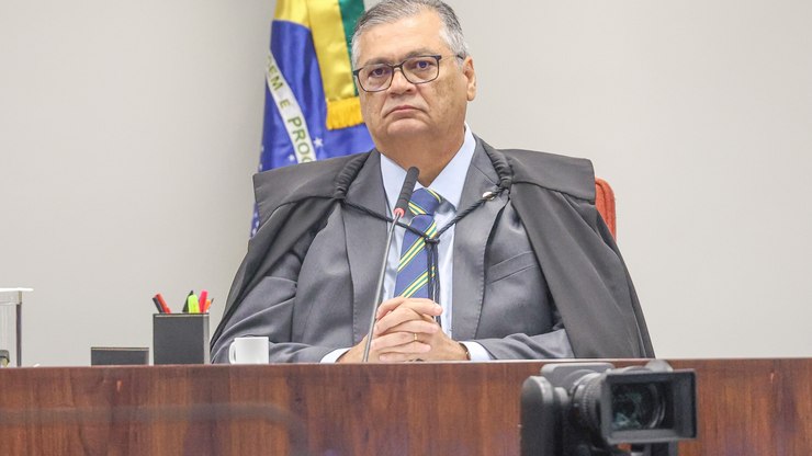 Dino diz que indicação de emendas por dirigentes é nula; entenda