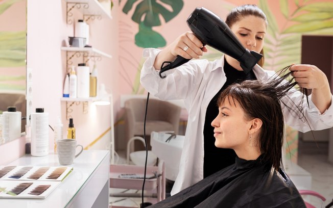 Brasil tem o 4º maior mercado de beleza e cenário favorece profissionais da área