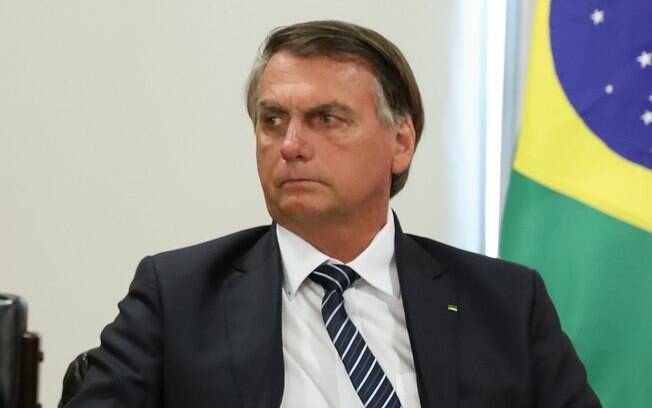 Presidente Jair Bolsonaro lamentou contas de extremistas suspensas e alfinetou jornalistas