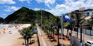 Brasil tem 63 praias e 12 marinas premiadas com a Bandeira Azul