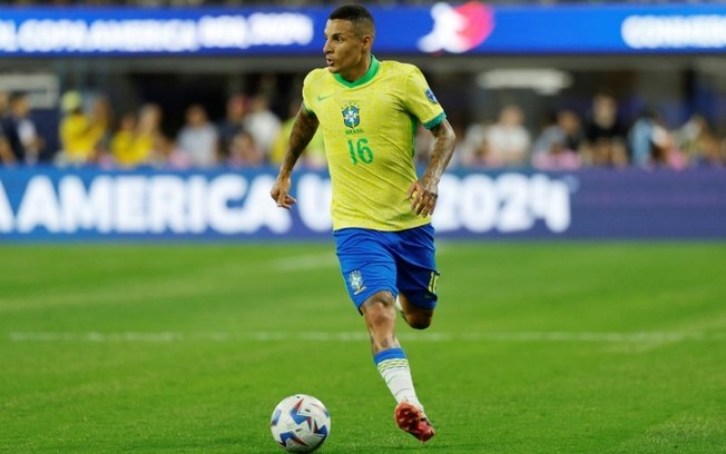O lateral-esquerdo da seleção brasileira Guilherme Arana durante a estreia na Copa América contra a Costa Rica.