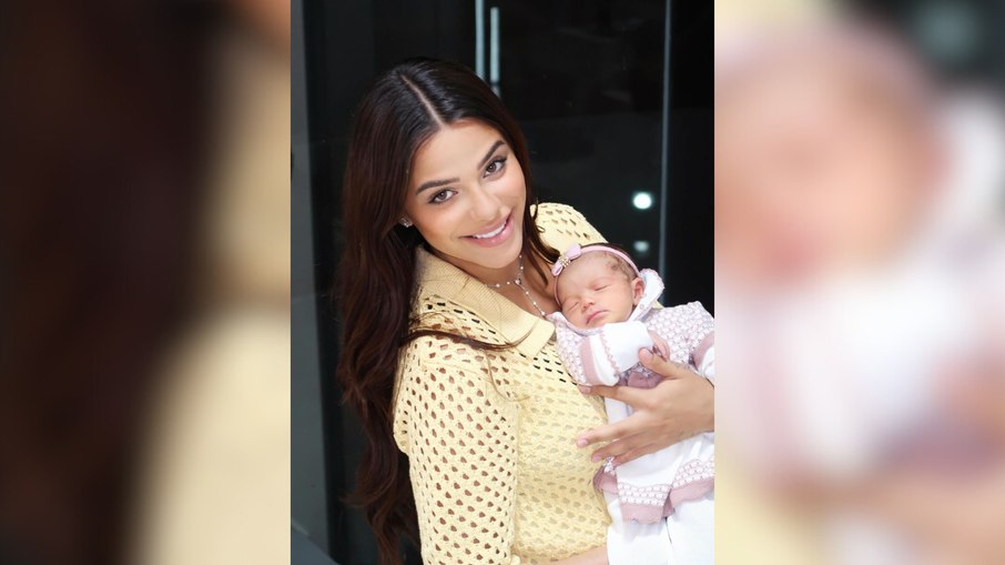 Key Alves Revela o Rosto da Filha Rosamaria em Momento Íntimo