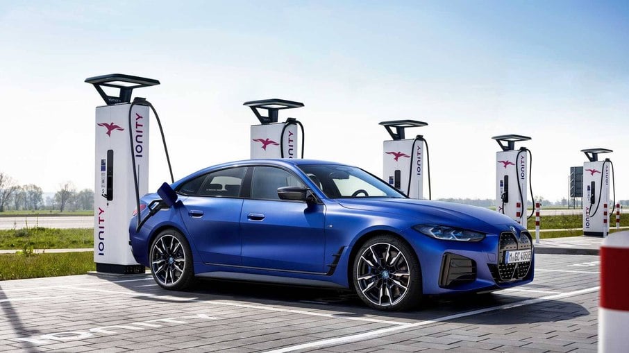 Baterias do BMW i4 são produzidas em Leipzig e apontam para um novo capítulo da nova era da mobilidade