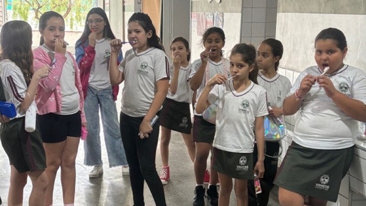 Saúde bucal é tema de ação educativa em escolas de Vinhedo