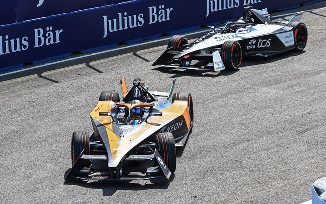 Bird supera Evans nas últimas curvas e vence o E-Prix de São Paulo