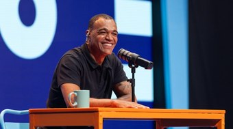 Den%C3%ADlson%20defende%20apoio%20cont%C3%ADnuo%20ao%20Futebol%20Feminino