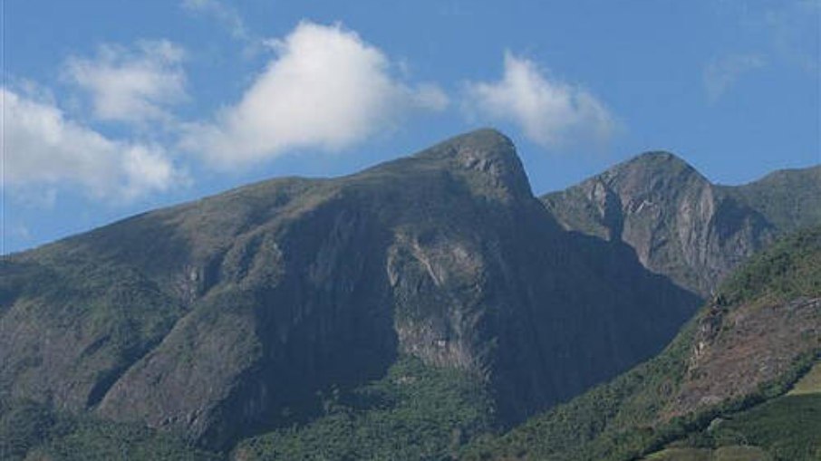 Pico da Bandeira é o ponto mais alto do Sudeste e guarda um dos alvoreceres mais belos do Brasil Pico da Bandeira é o ponto mais alto do Sudeste e guarda um dos alvoreceres mais belos do Brasil