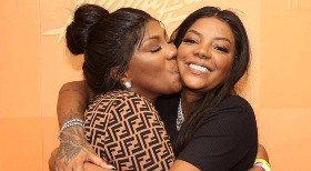 Mãe de Ludmilla vai à delegacia após briga: 