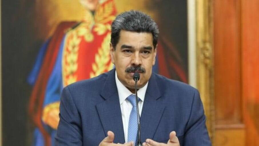 Nicolás Maduro recebeu dose da vacina Sputnik V