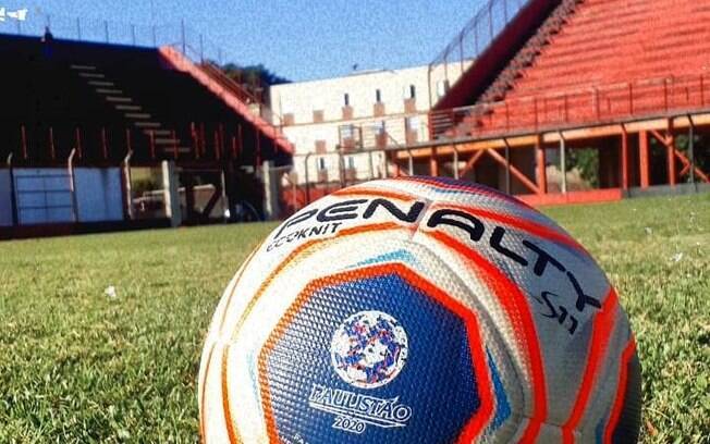 A bola vai voltar a rolar no estádio Antônio Soares de Oliveira, em Guarulhos.