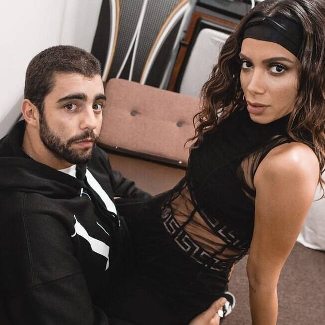 Anitta deu pediu um tempo para Pedro Scooby