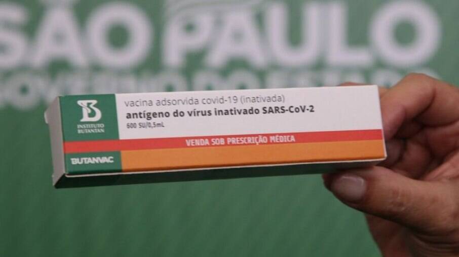 O projeto do governo paulista é fabricar e armazenar 18 milhões de doses até a primeira quinzena de julho