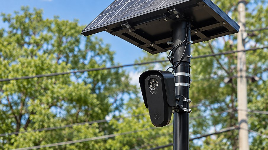 Flock Safety: empresa americana de tecnologia de segurança pública e vigilância fornece leitores automáticos de placas de veículos (ALPR) e sistemas de câmeras inteligentes Flock Safety: empresa americana de tecnologia de segurança pública e vigilância fornece leitores automáticos de placas de veículos (ALPR) e sistemas de câmeras inteligentes
