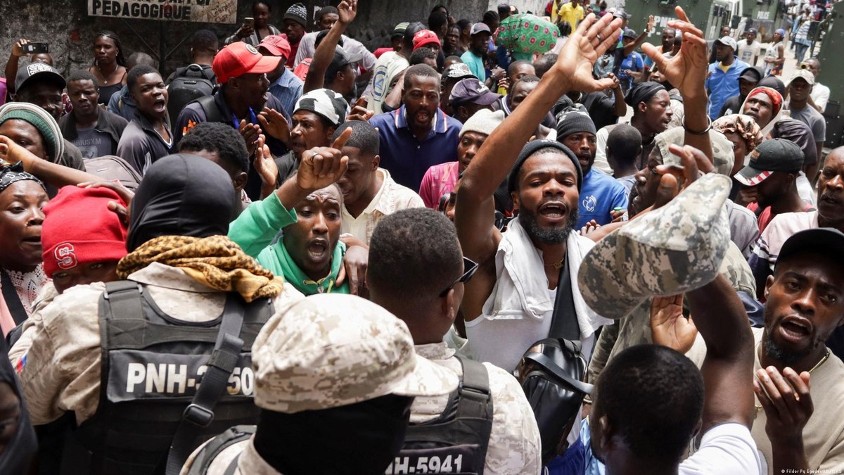 Haiti recebeu quase 200 mil deportados à força em 2026, diz ONU - QTU Questões do Universo