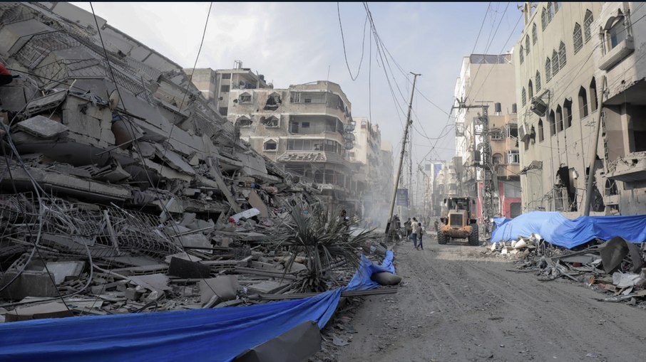 Destruição causada pelos ataques israelenses à Faixa de Gaza