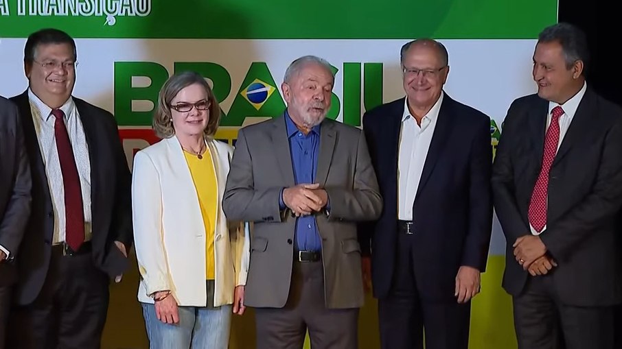 Lula anuncia cinco ministros para o seu governo (09/12/2022)