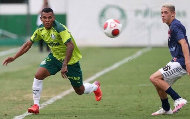 Recuperado da Covid-19, Gabriel Veron vai a Abu Dhabi torcer para o Palmeiras na final do Mundial