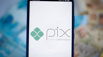 Pix bate novo recorde de transações em um único dia no Brasil