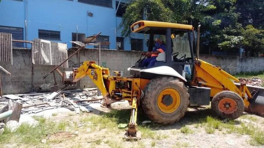 Ação foi controlada por funcionários do Dacoi, Proguaru e GCM.