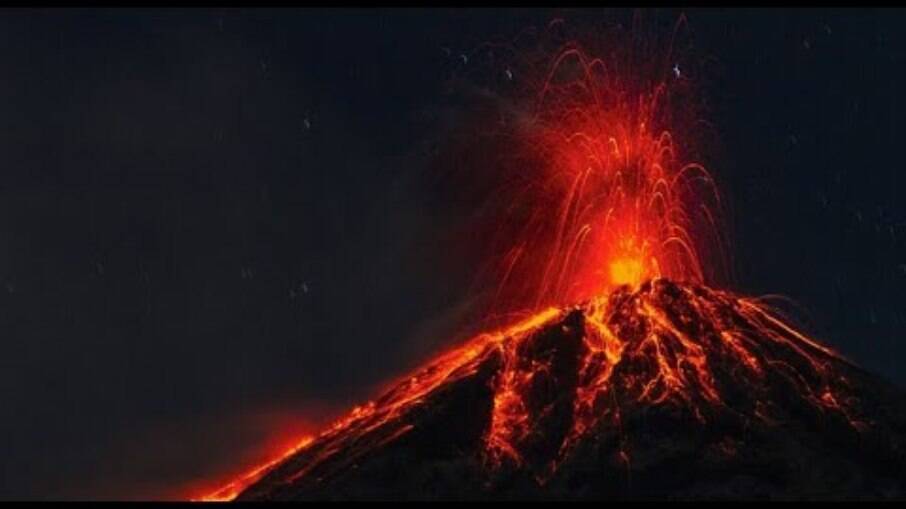 Vulcão de Fogo entra em erupção na Guatemala