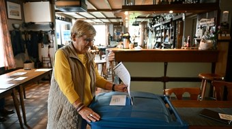 Eleitores nos Países Baixos abrem maratona de votações em 27 países
