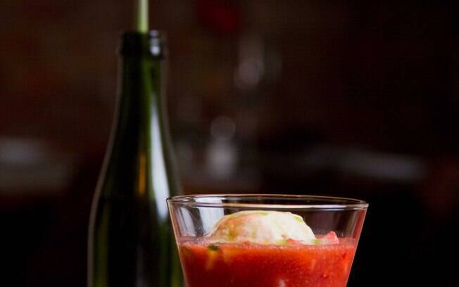 Foto da receita Sopa de morango pronta.