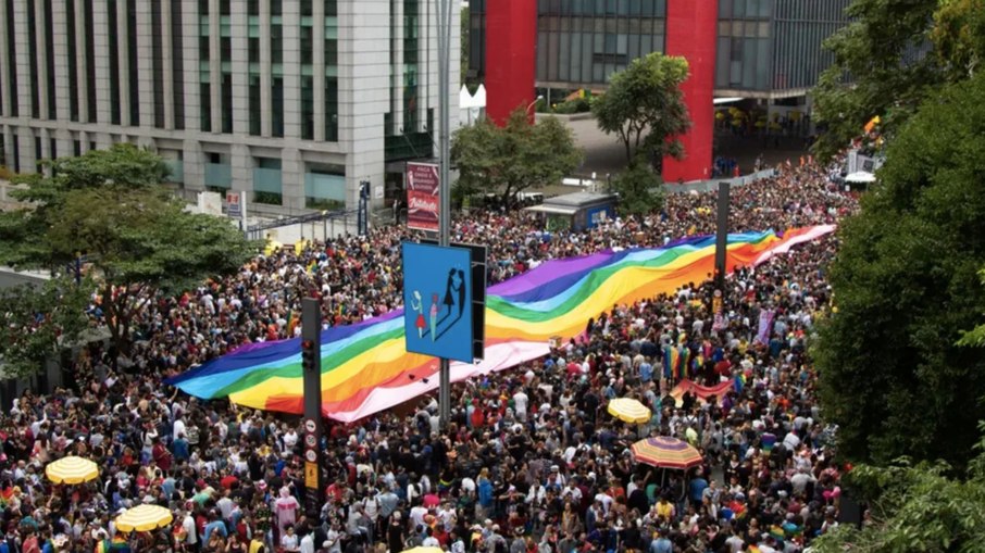 Parada do Orgulho LGBTQIAPN