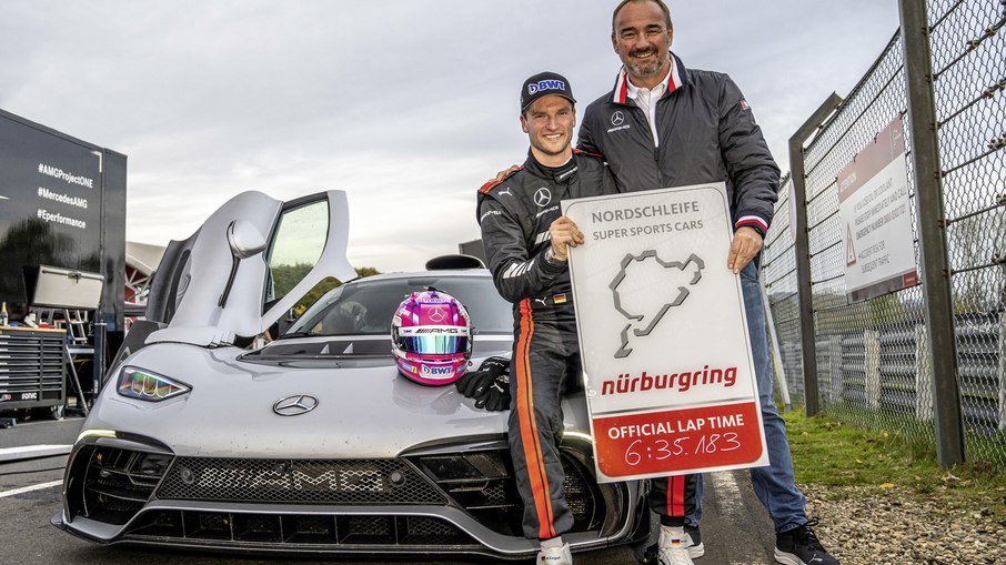 Maro Engel é piloto da Mercedes há anos e representa a marca no DTM e outros campeonatos com veículos da categoria GT3