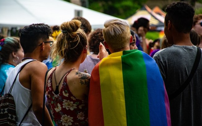 Brasil tem menos apoio a casamento LGBT  que outros países