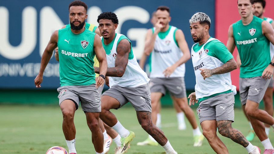 Samuel Xavier em treino do Fluminense