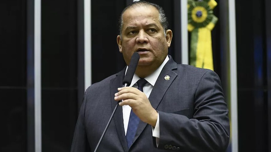 O senador Eduardo Gomes (PL-TO), líder do governo no Congresso