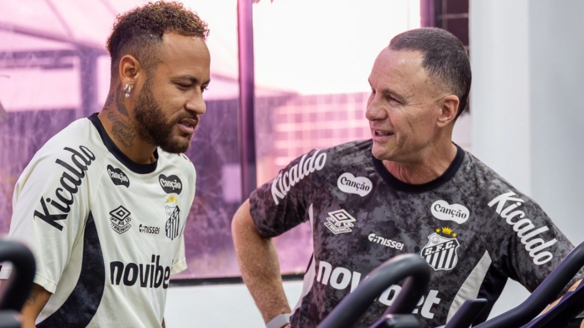 Vai ficar? Neymar posta foto se reapresentando no Santos
