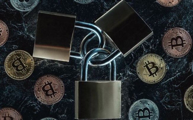 Startup quebra criptografia de pendrive com milhões em Bitcoins perdidos