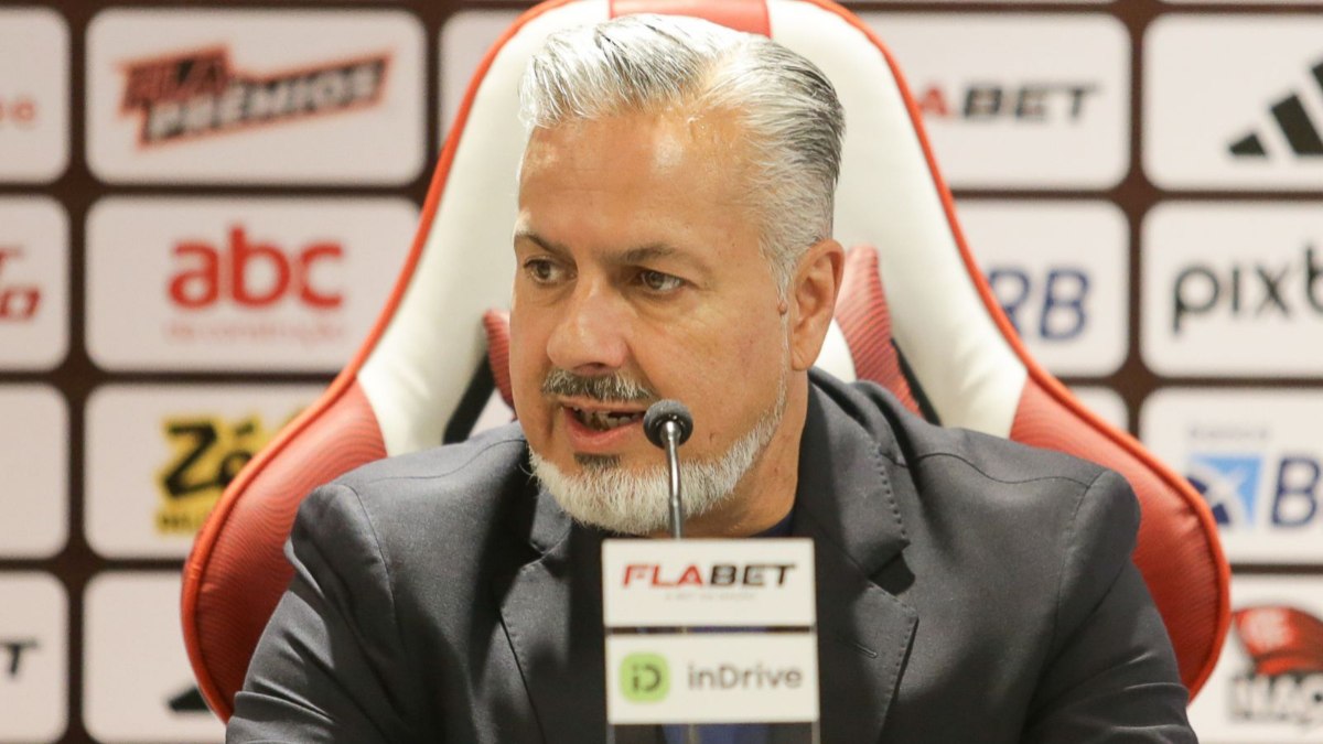 Flamengo emite nota criticando Internacional por contratação