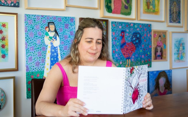 Bailarina Gaby Alves lança coleção no Teatro Gazeta