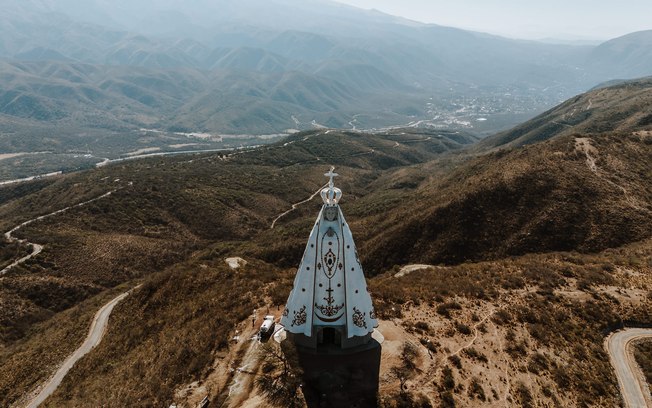 Argentina inaugura estátua de Virgem Maria maior que o Cristo Redentor