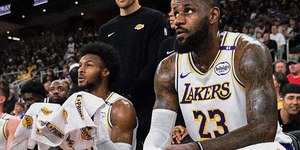 LeBron James toma decisão após chegada de Doncic aos Lakers