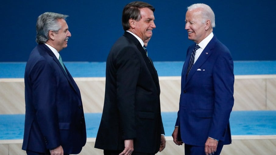 Presidentes do Brasil e EUA conversaram durante a Cúpula das Américas nesta semana